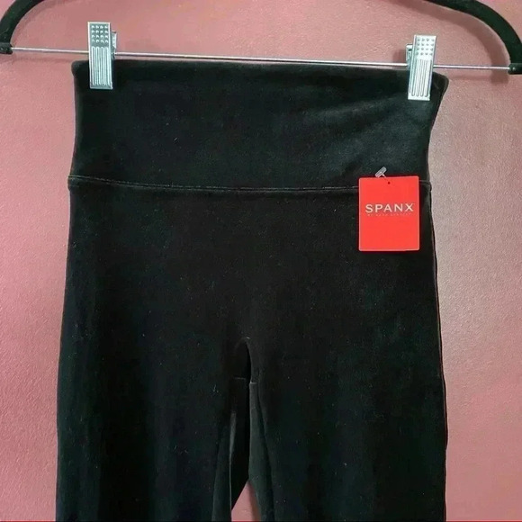 SPANX Velvet Leggings - Picture 3 of 9